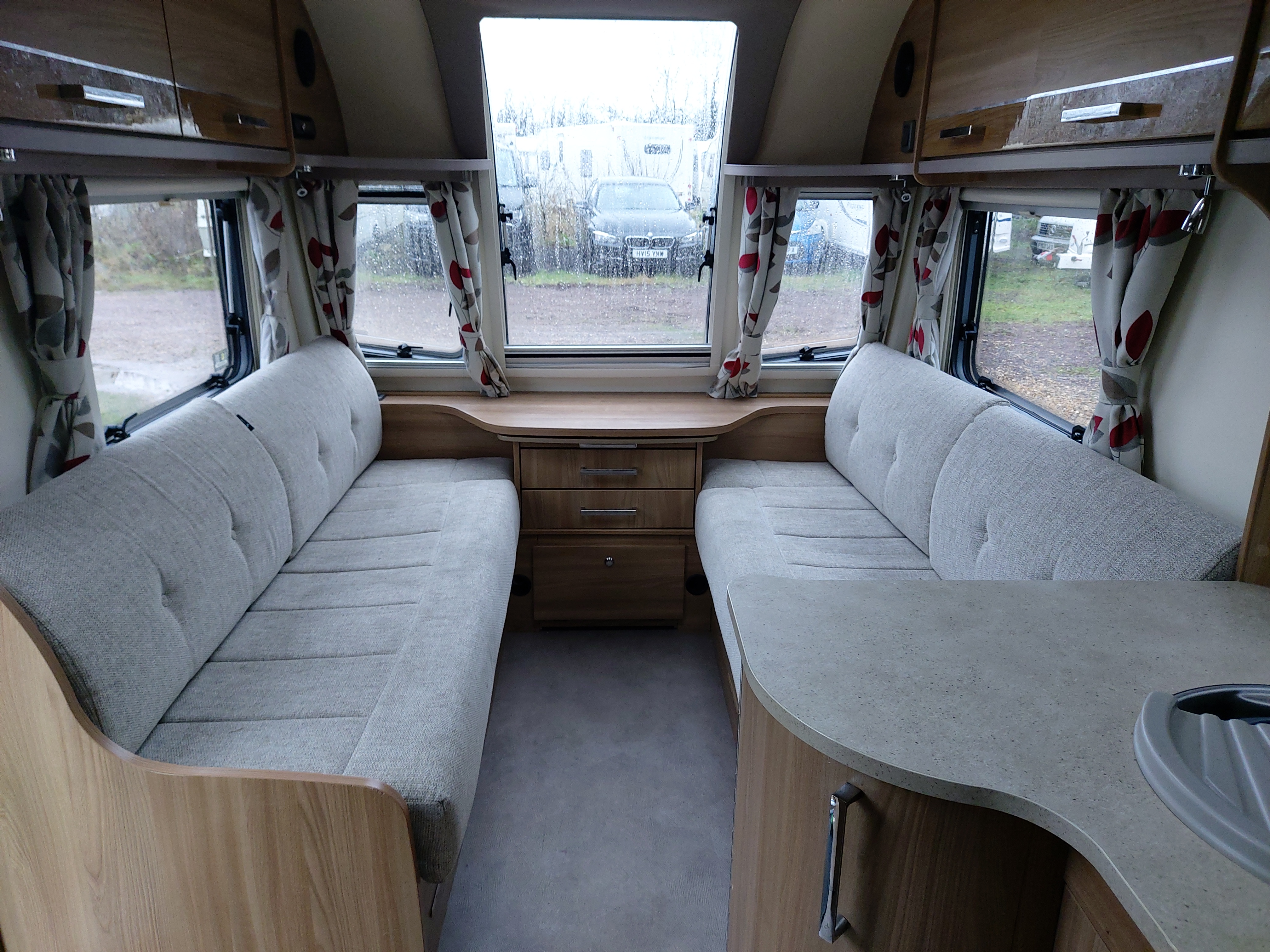 2016 Bailey Pegasus Ancona 5 Berth Fixed Bunks Side Dinette Caravan