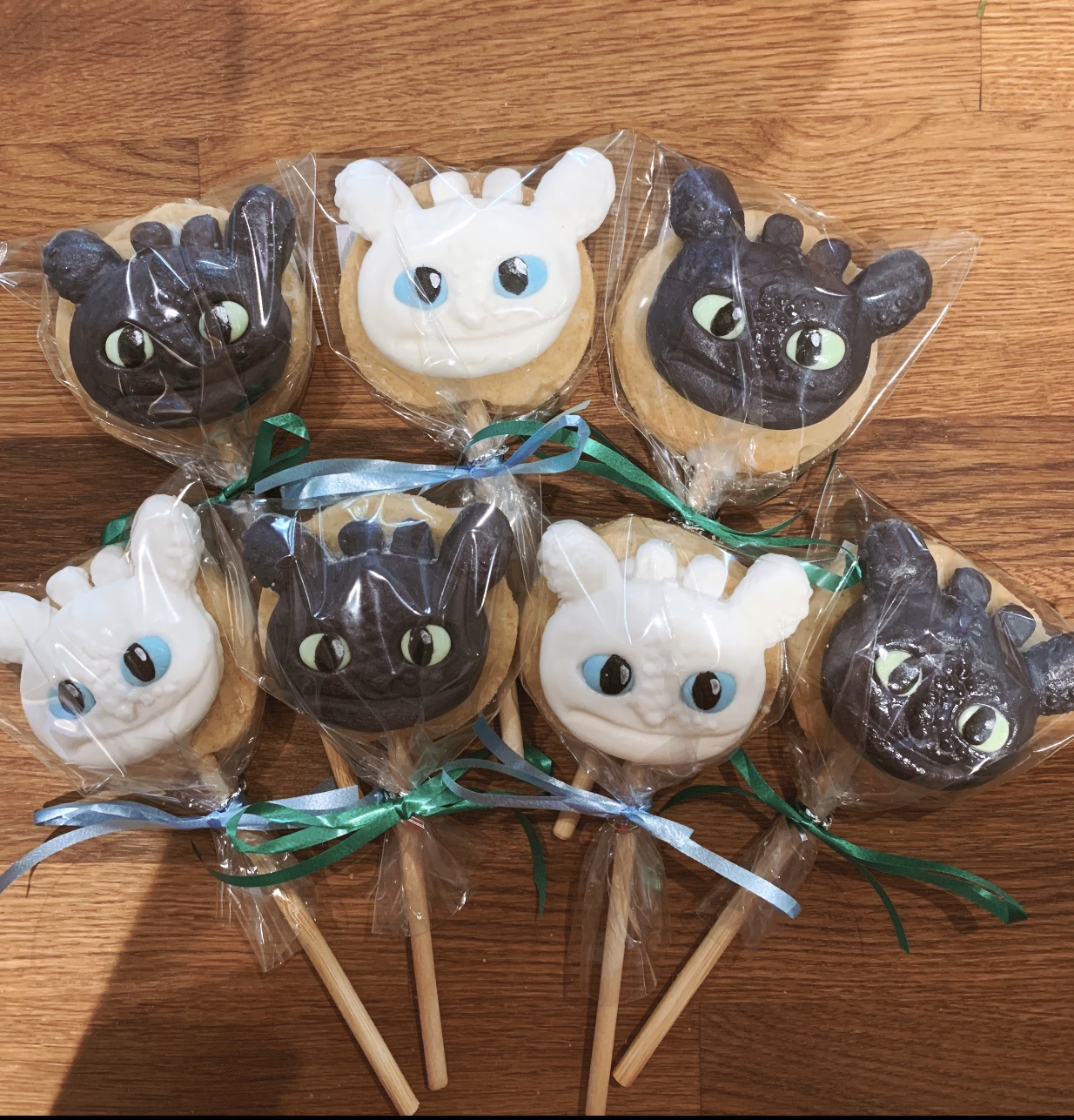 How To Train Your Dragon Cookie Lolly