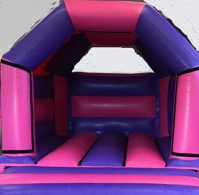plain inflatable bouncy castle size 11ftW 15ftD 9ft 6"H