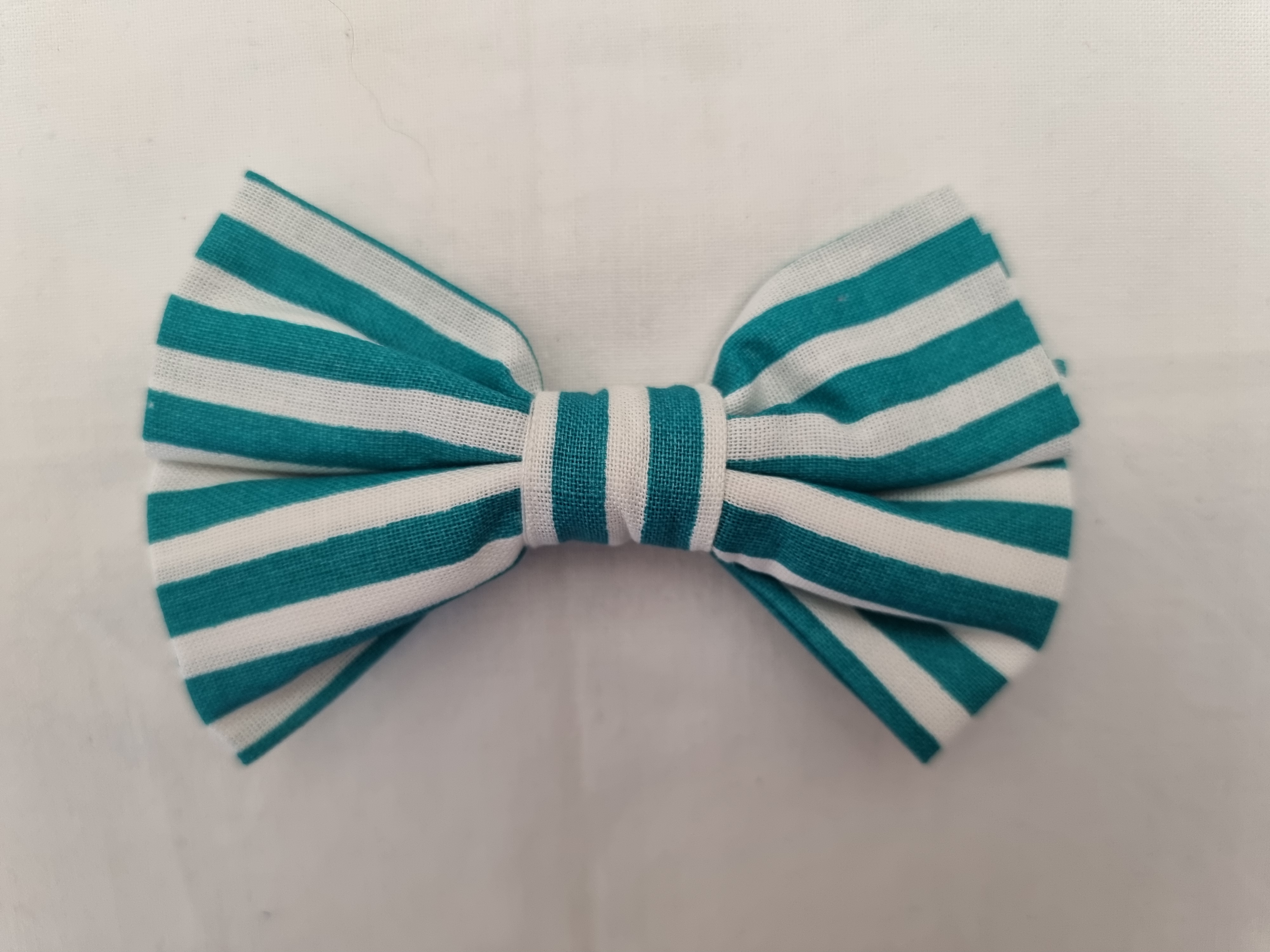 Green Striped Collar Bow-Tie