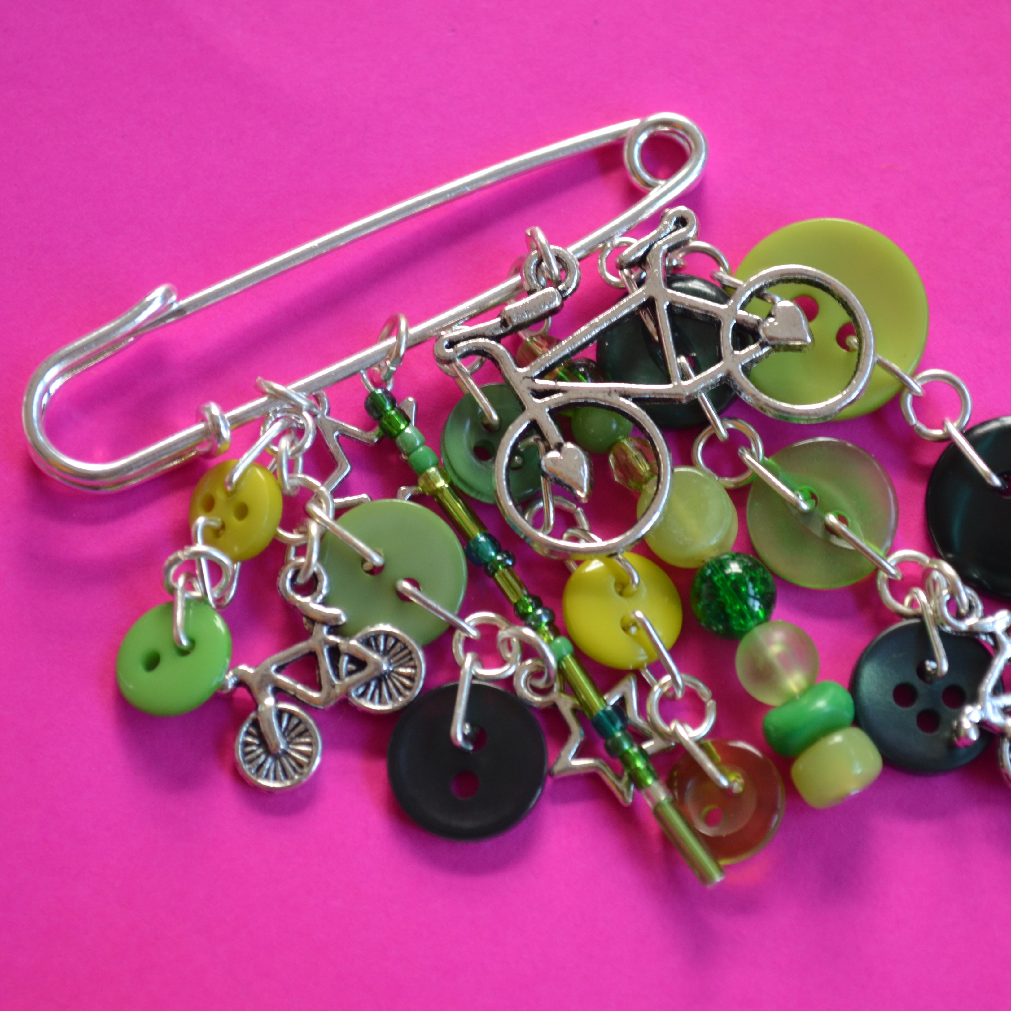 Bicycle Cluster Charm Kilt Pin Brooch
