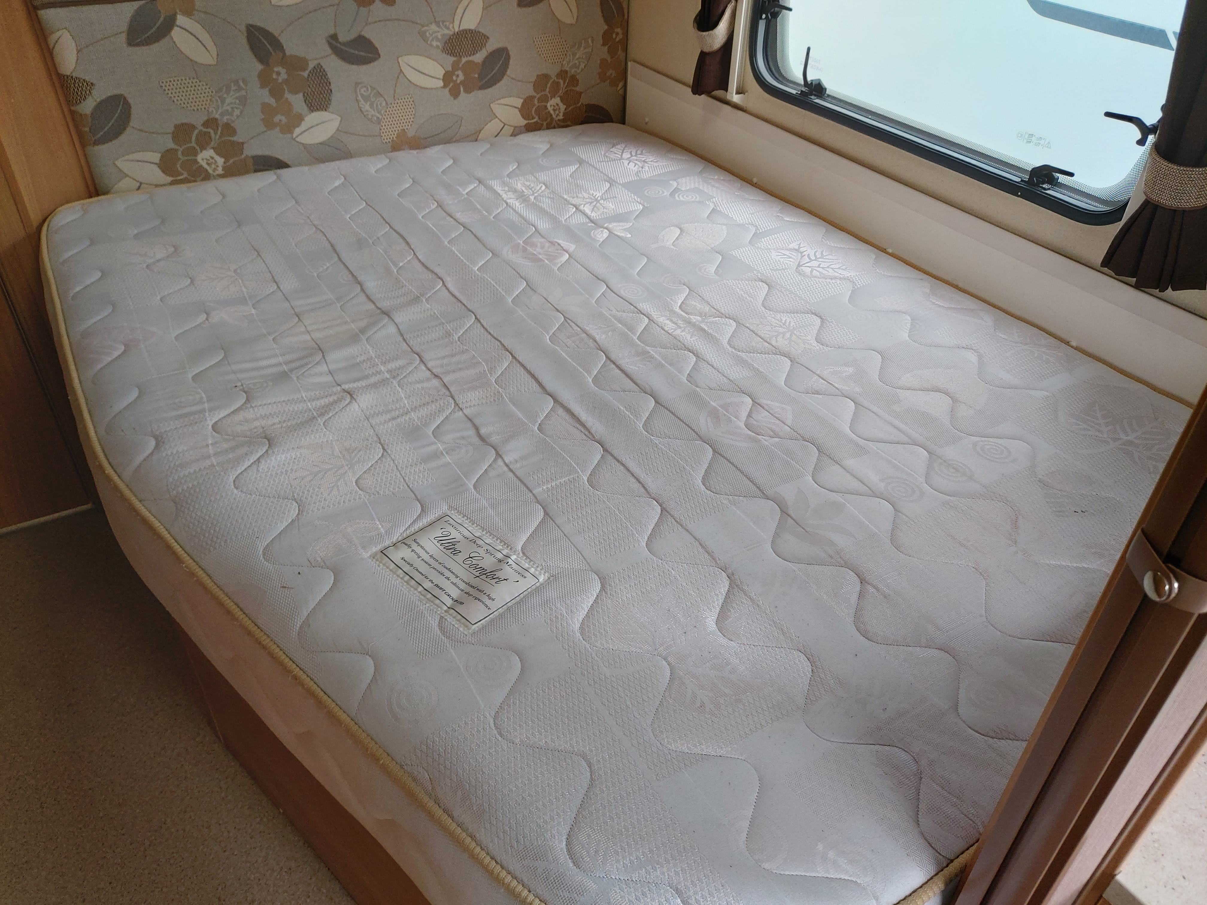 2011 Swift Freestyle 550 Fixed Bed End Washroom Caravan