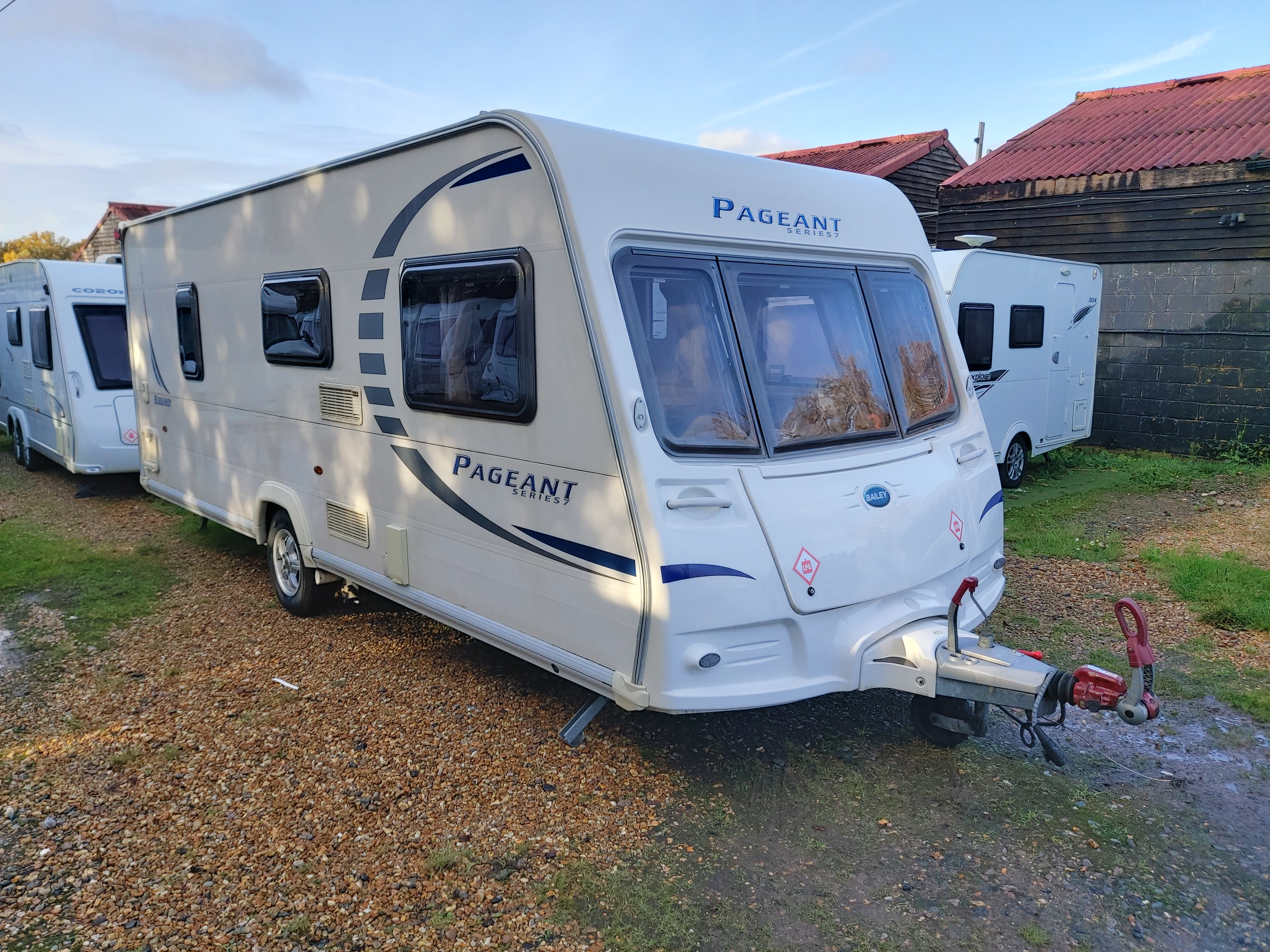NOW SOLD 2009 Bailey Pageant Burgundy 4 Berth Fixed Bed Caravan, Motor Mover