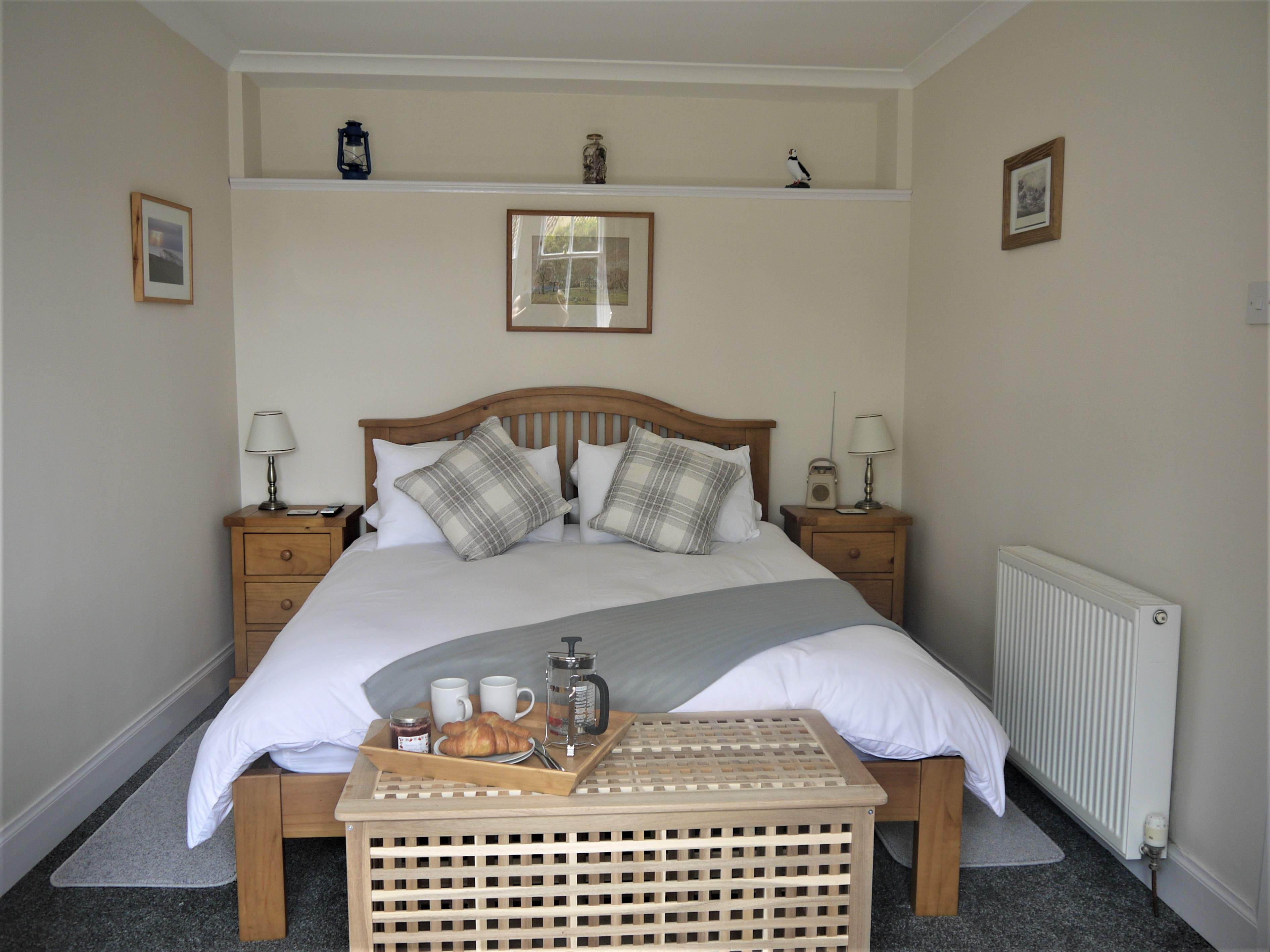 Kirkview Cottage, Master Bedroom
