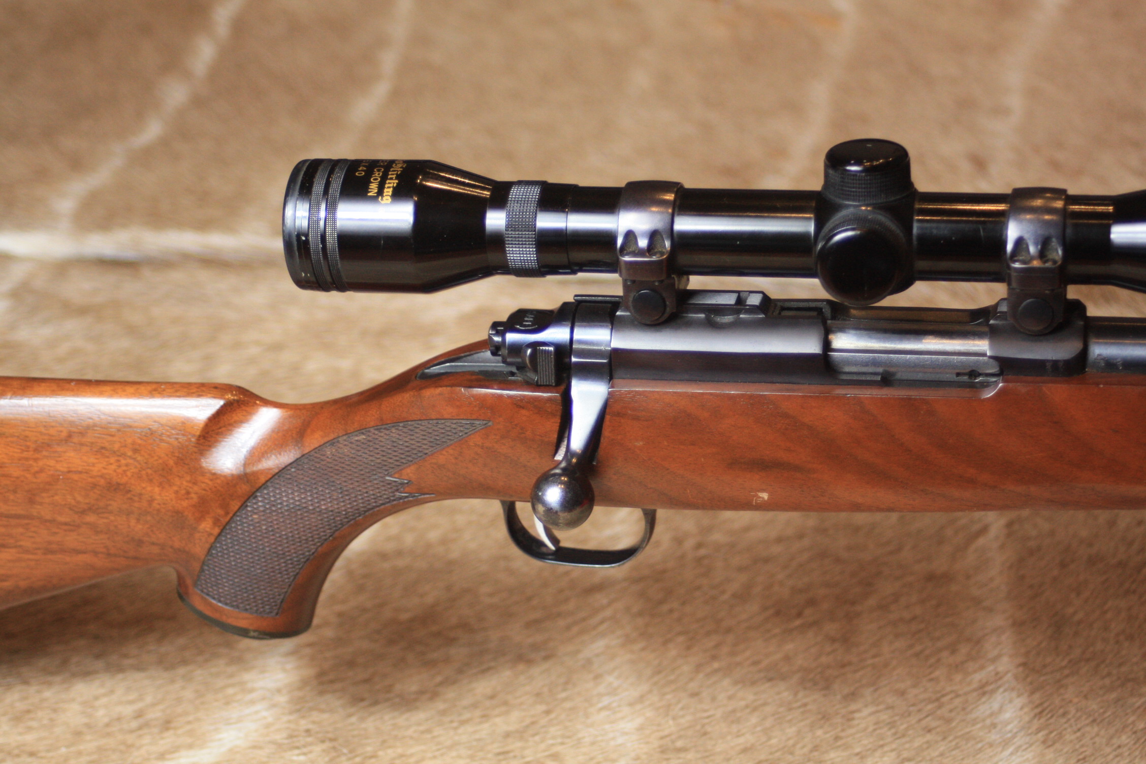 Ruger 77/22 bolt action rifle, .22LR