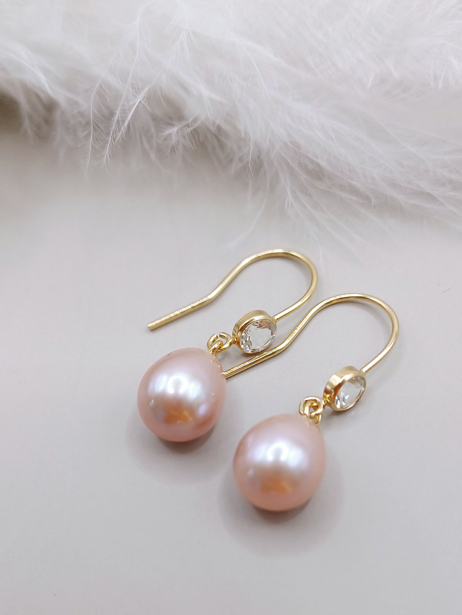 14K Gold Topaz and Pink Pearl Drop Earrings