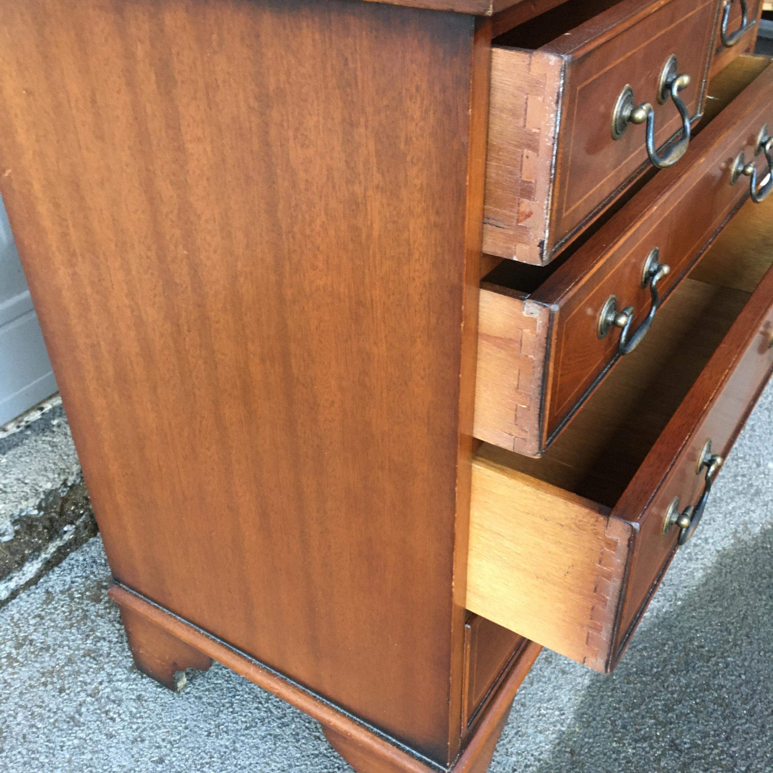 Small Mahogany Chest of Drawers 24" wide