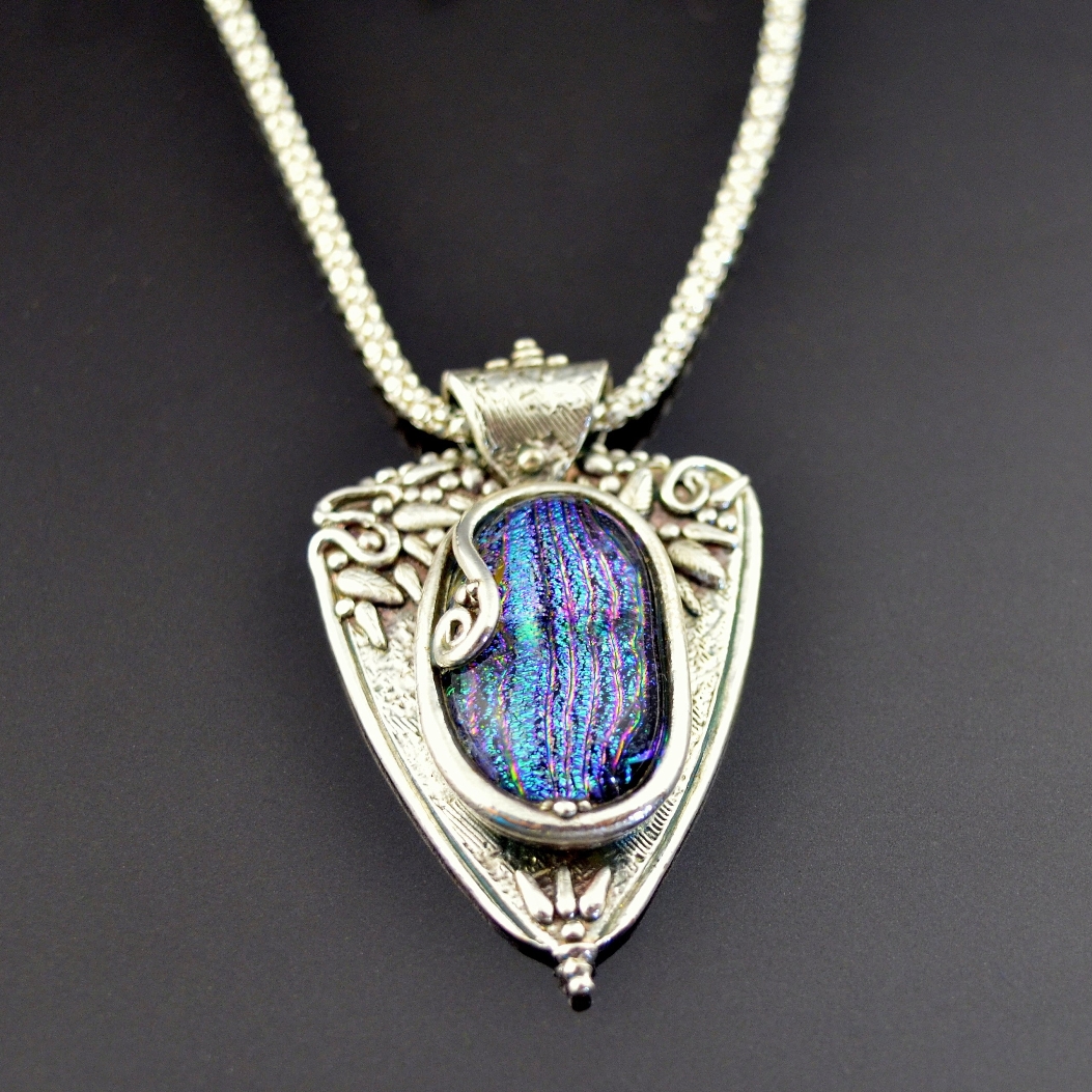 Glass and Silver Pendant by Tracey Spurgin of Craftworx Jewellery Workshops