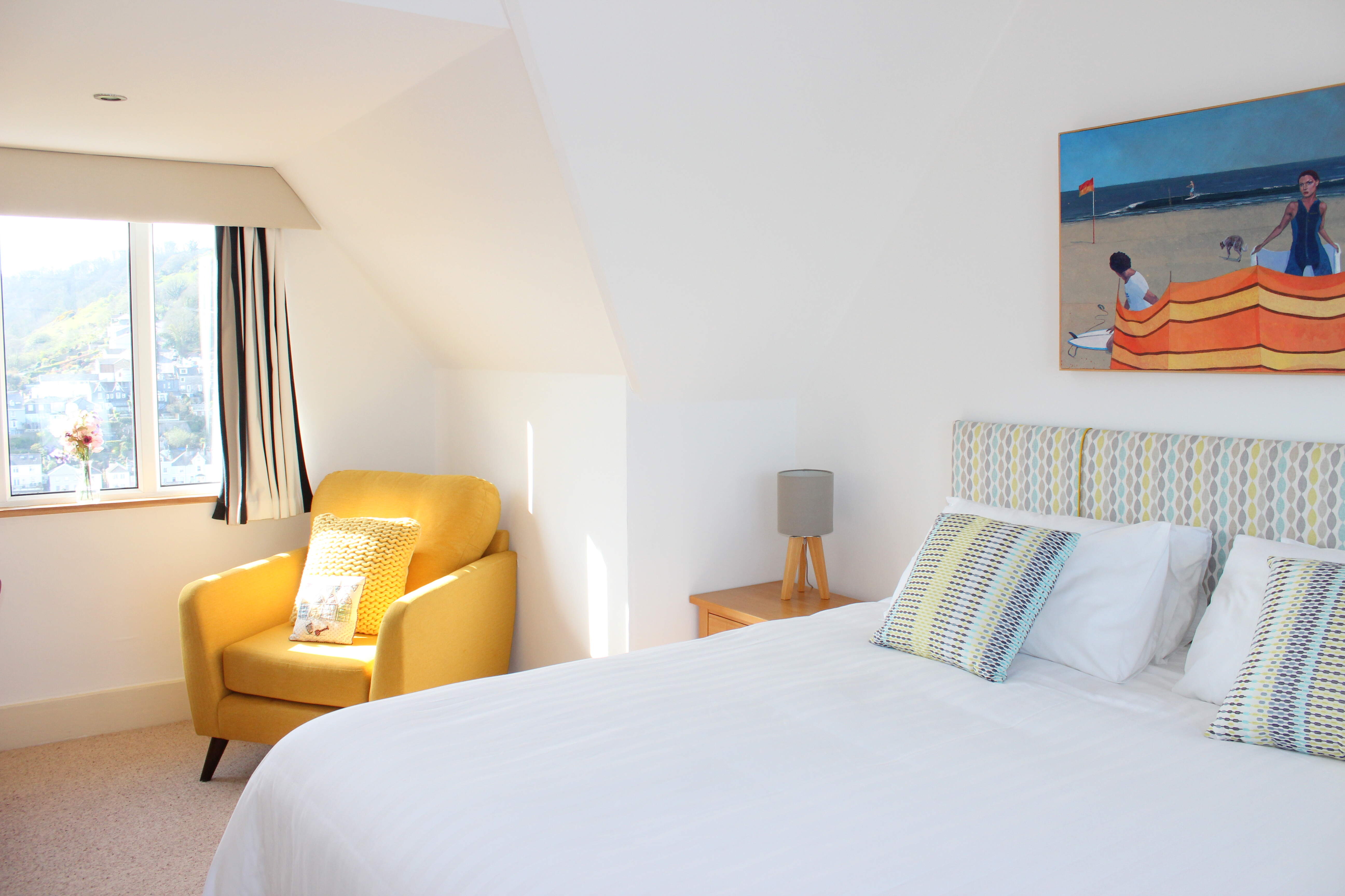Holiday Apartments in Dartmouth with Ways Away The Lookout at Lauriston House. Sleeps 4