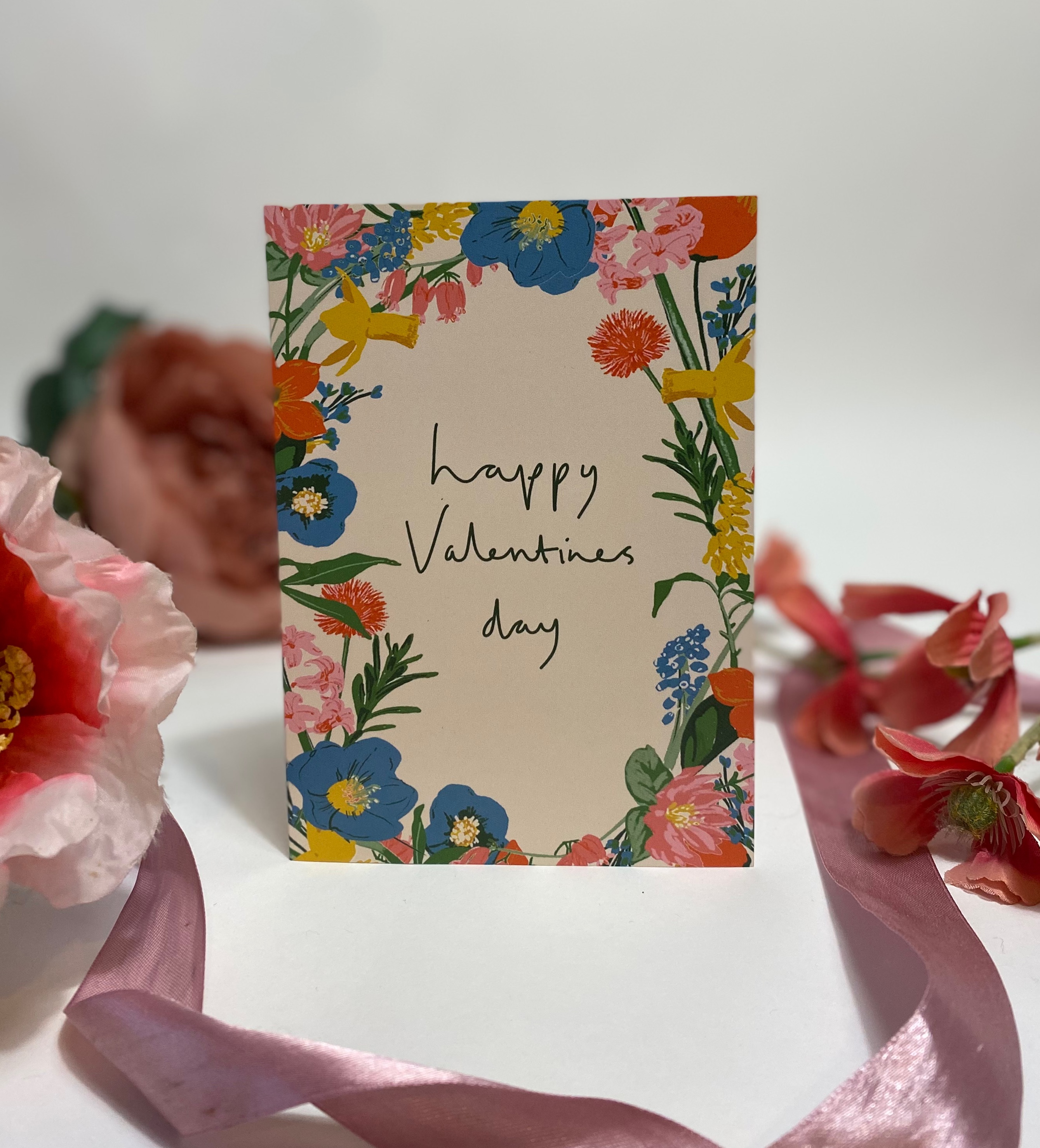 Happy Valentine’s Day greetings card with FREE biodegradable heart tissue confetti inside LMV007