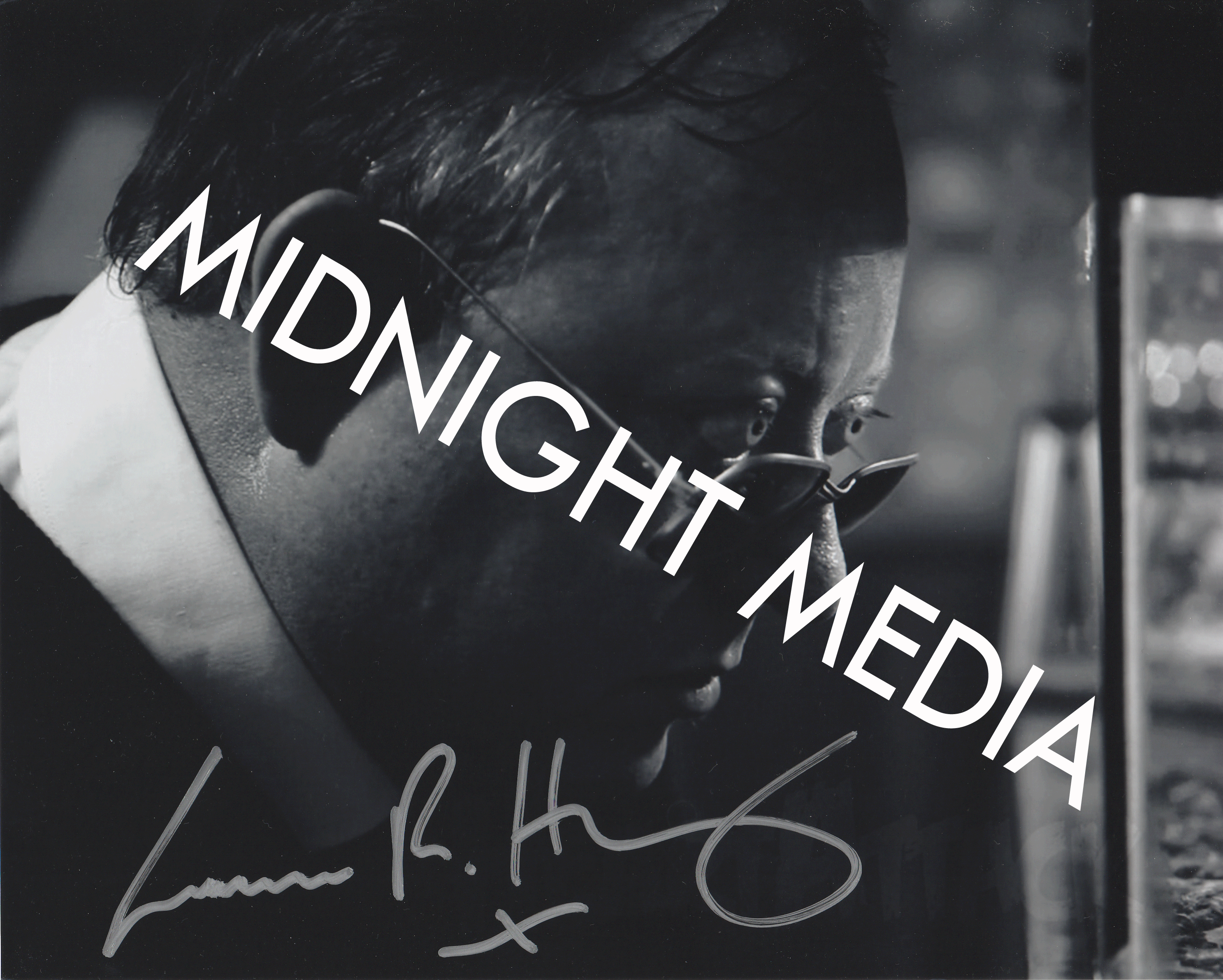 LAWRENCE R. HARVEY SIGNED PHOTOGRAPH - HUMAN CENTIPEDE 2 (B)
