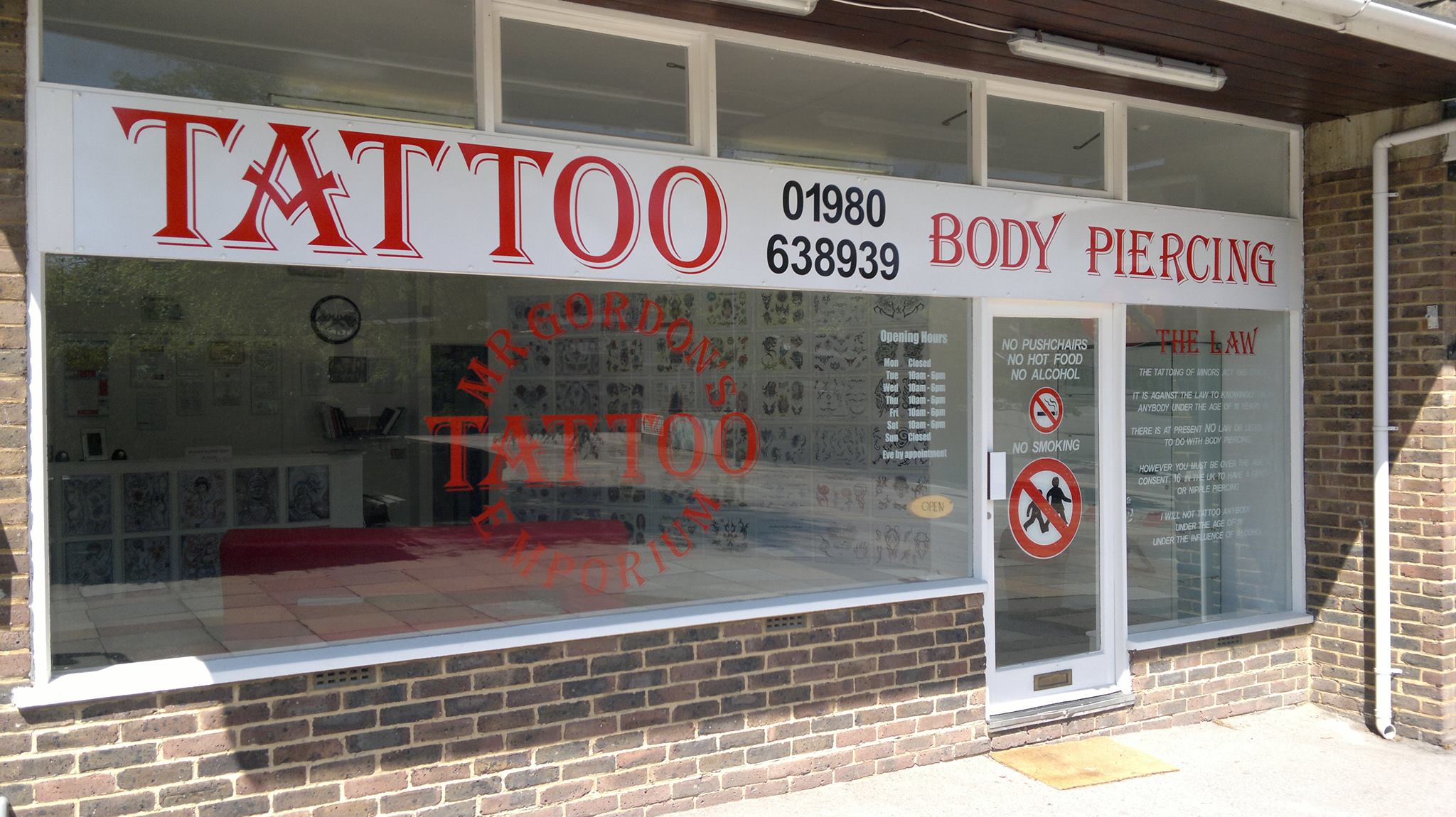 20 years experience of Tattooing and Body Piercing, clean sterile Professional studio