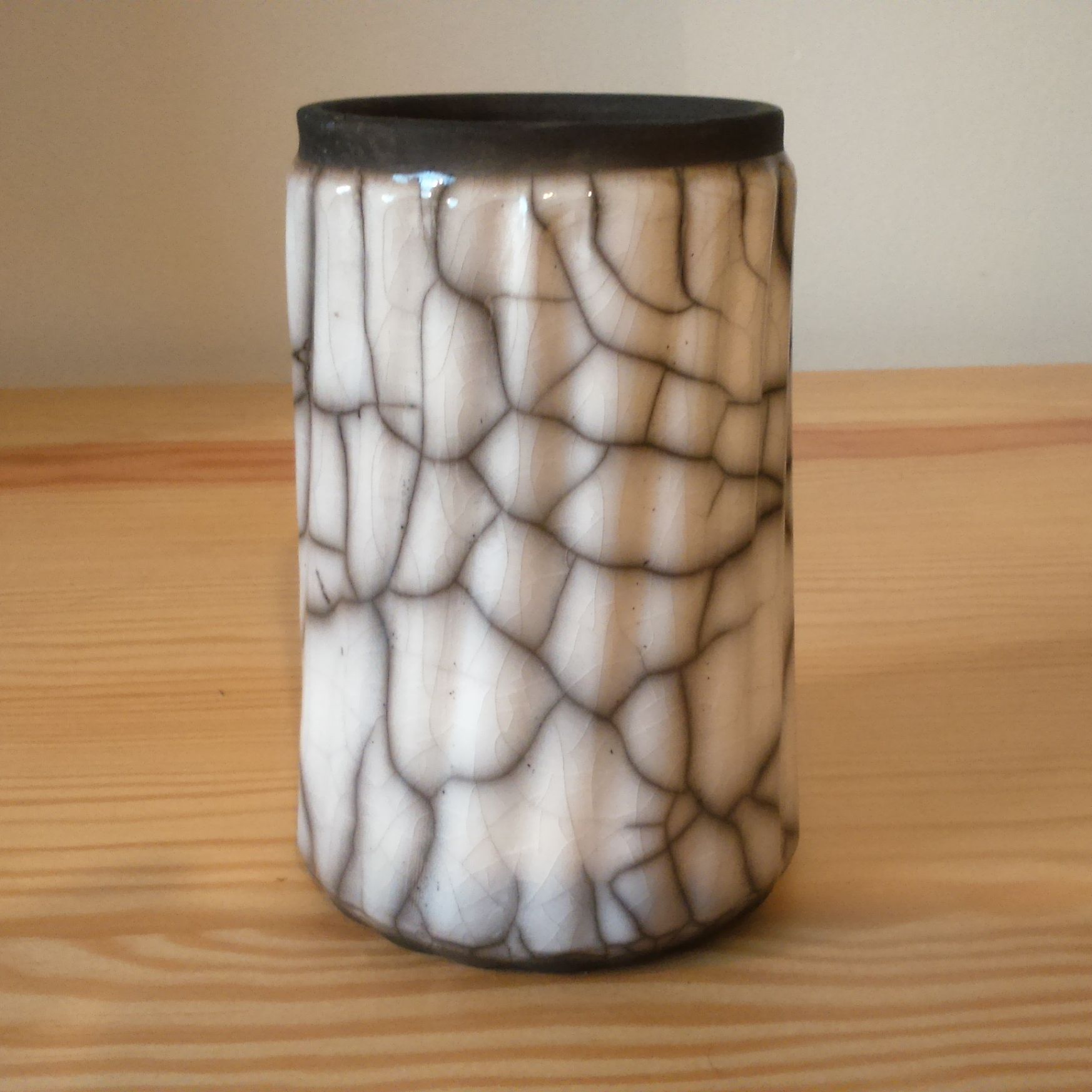 Slip cast pot