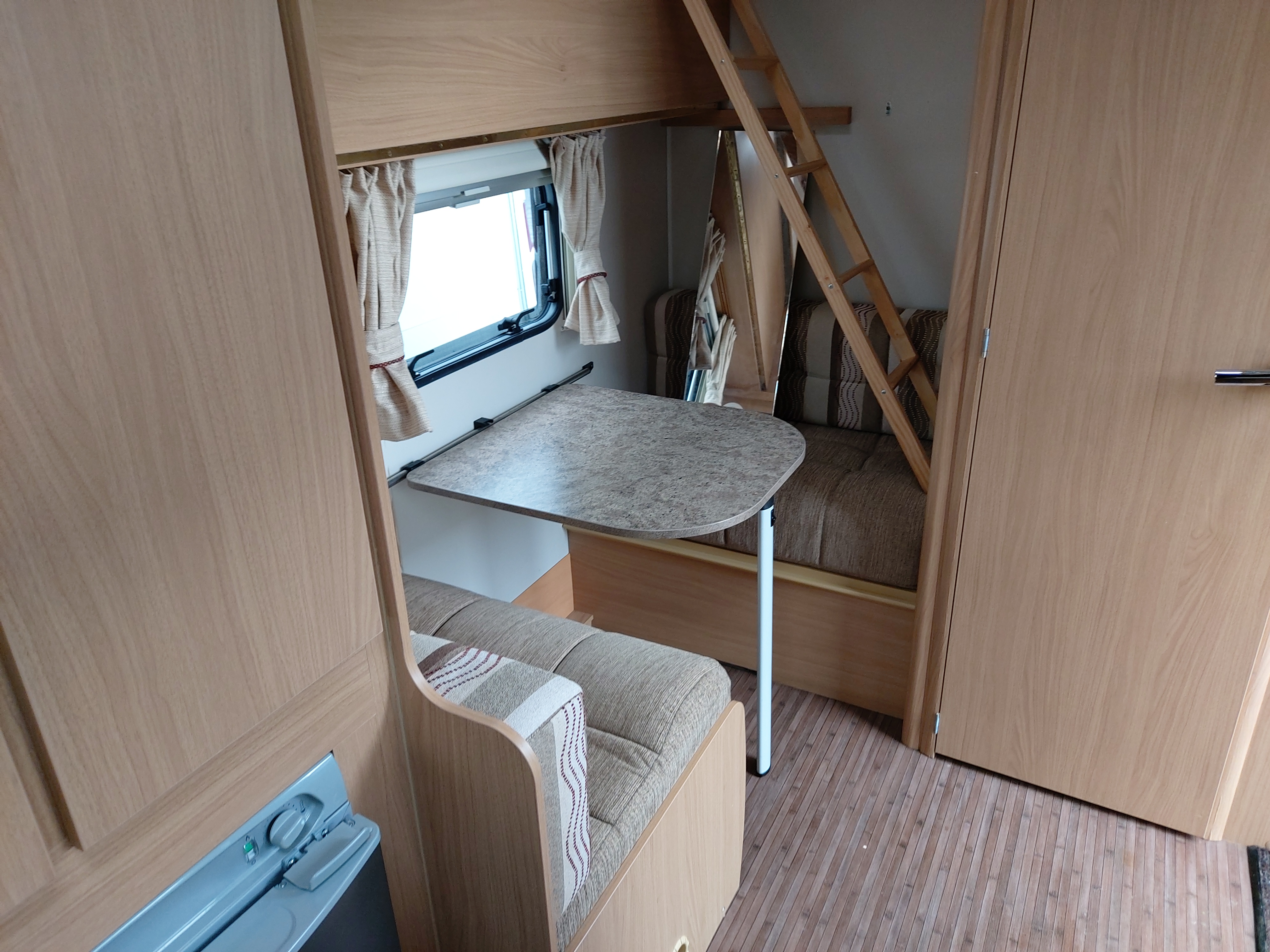 2012 Elddis Xplore 304 4 Berth Lightweight Compact Caravan, Solar