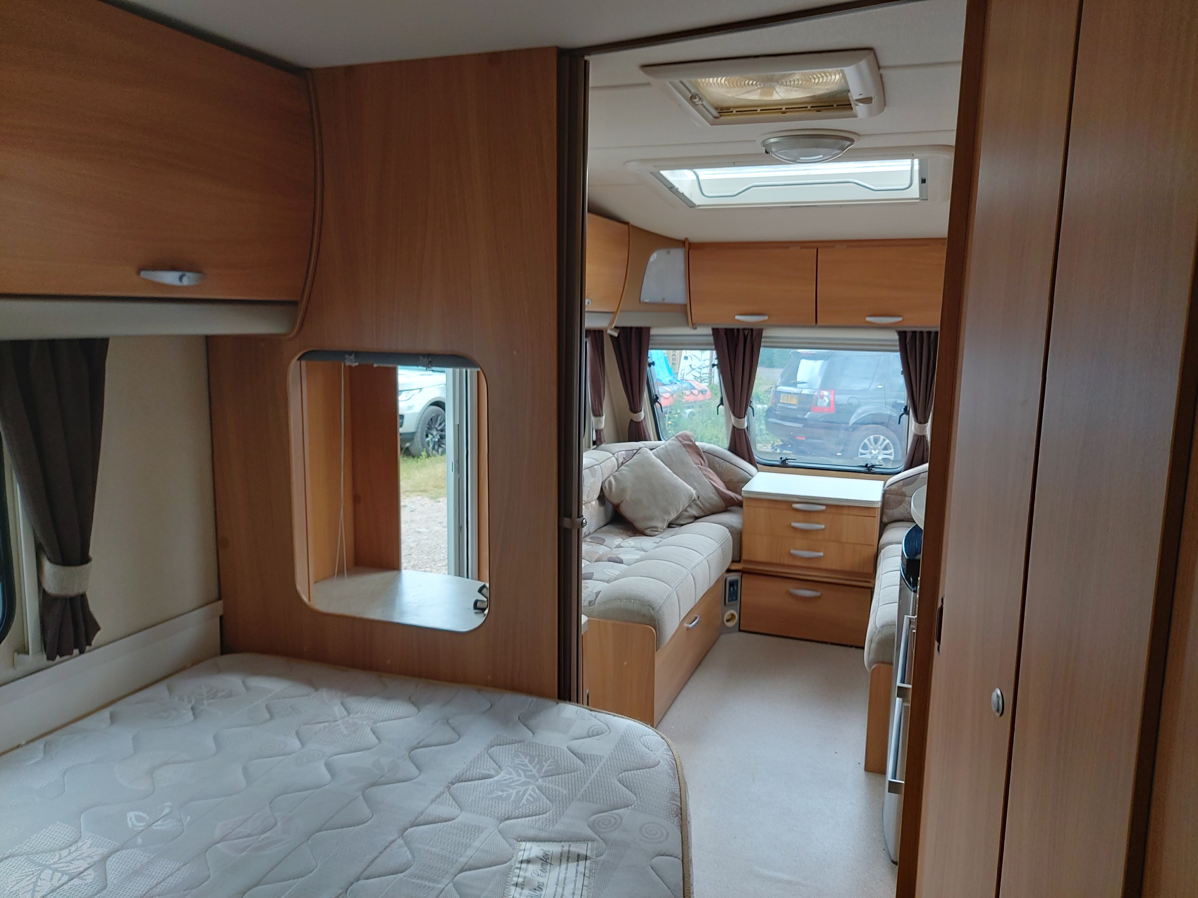 2011 Swift Freestyle 550 Fixed Bed End Washroom Caravan