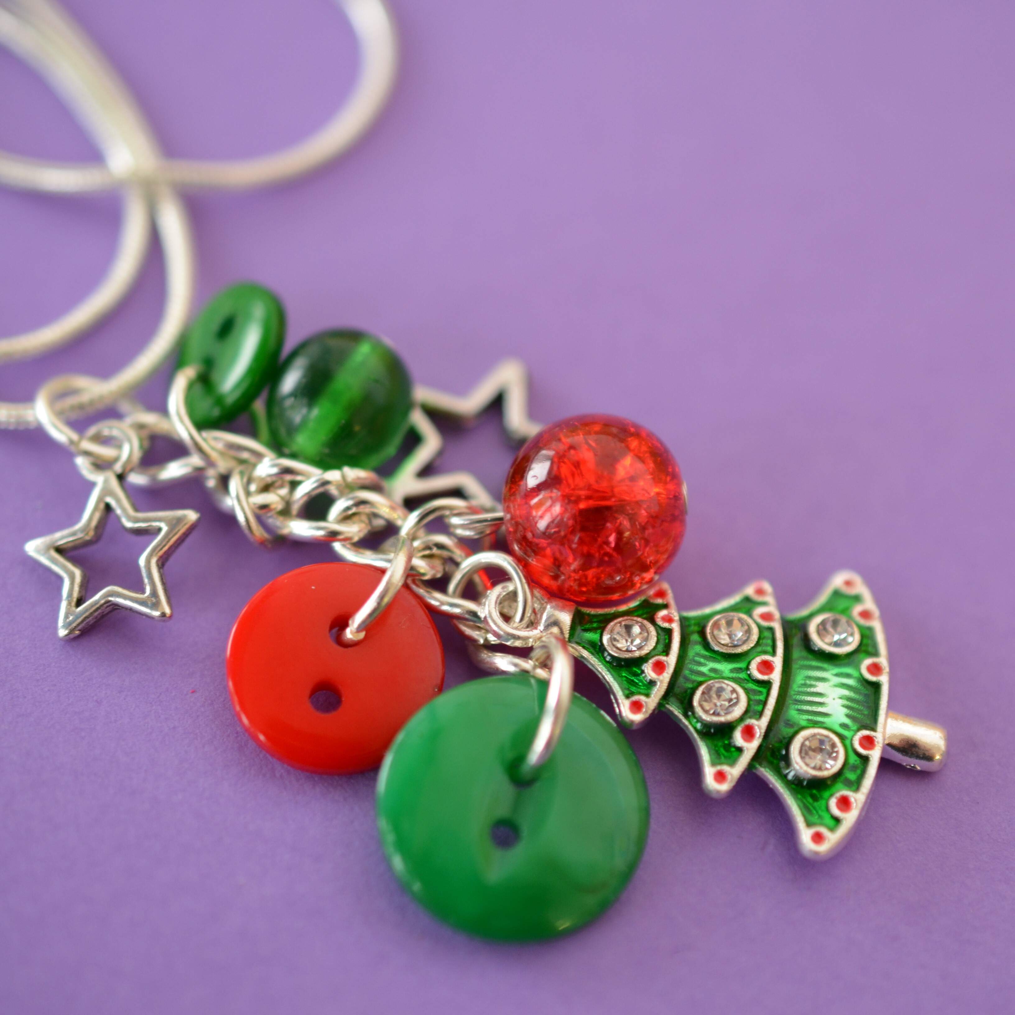Red & Green Christmas Tree Cluster Button Pendant