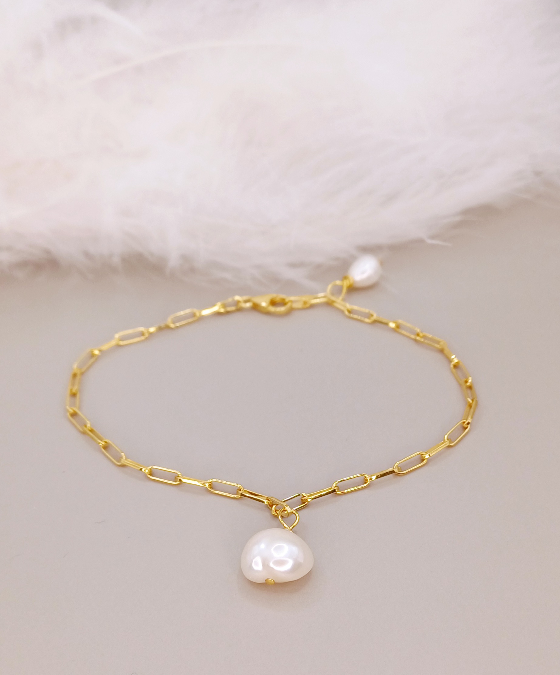 BRACELETS - 14K Gold Vermeil Paperclip Pearl Bracelet