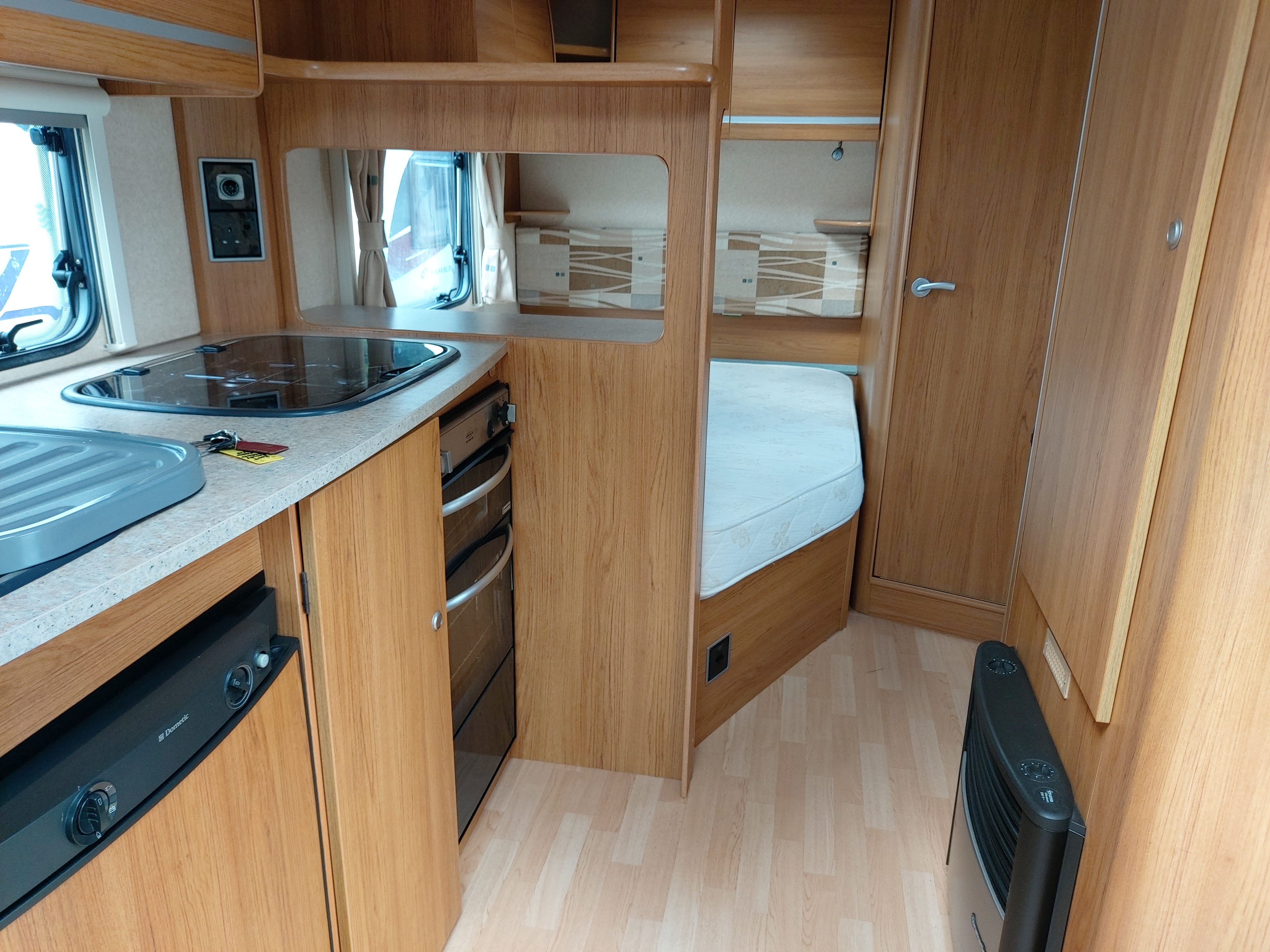 2009 Bailey Pageant Bordeaux 4 Berth Fixed Bed Caravan