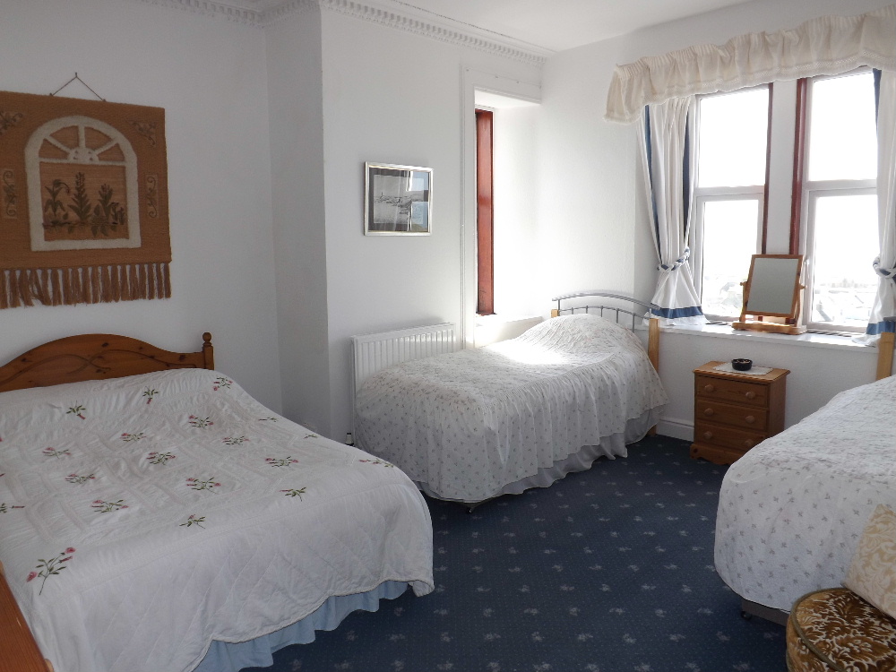 Portpatrick Holidays - A family room at Braefield House self-catering holiday accommodation, Portpatrick