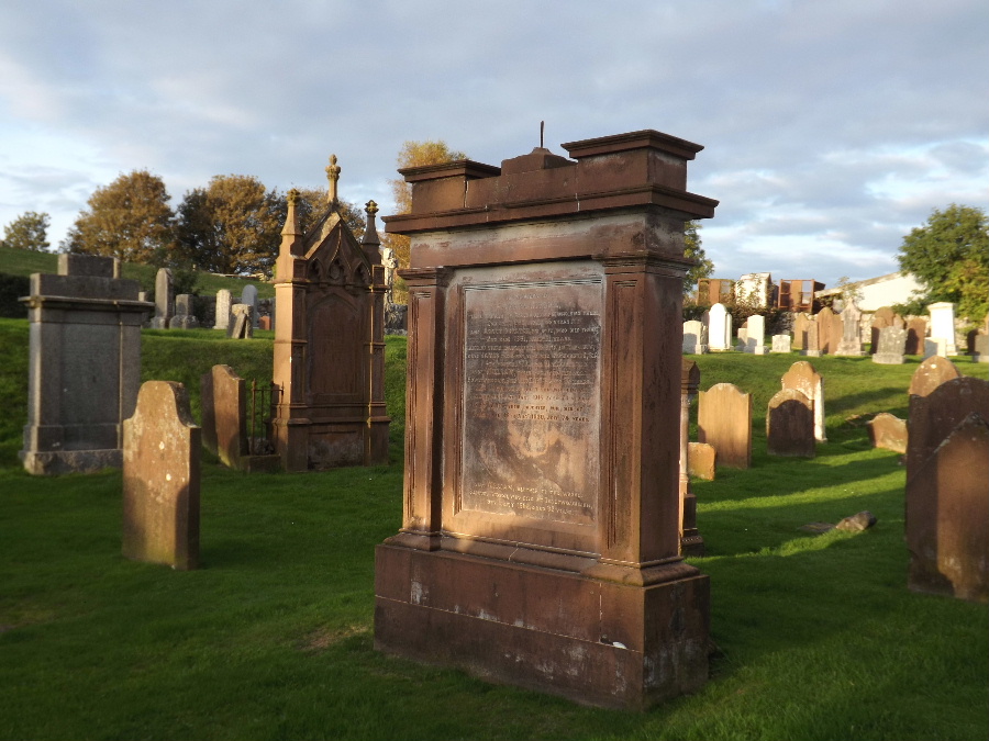 Kirkbean Parish Heritage Society The Graveyard at Kirkbean Parish Church