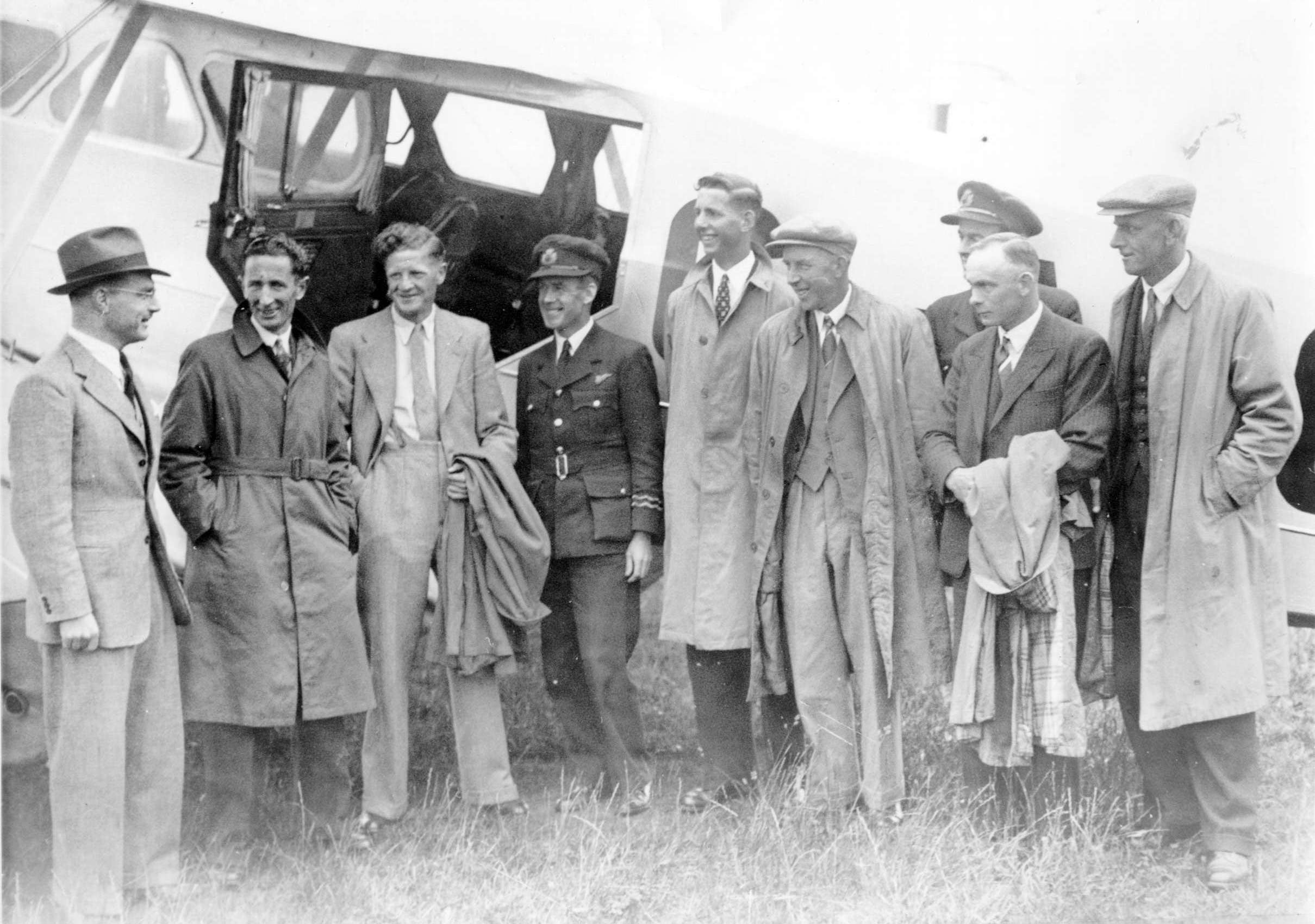 Aeroplane with two crew and a group of local mean