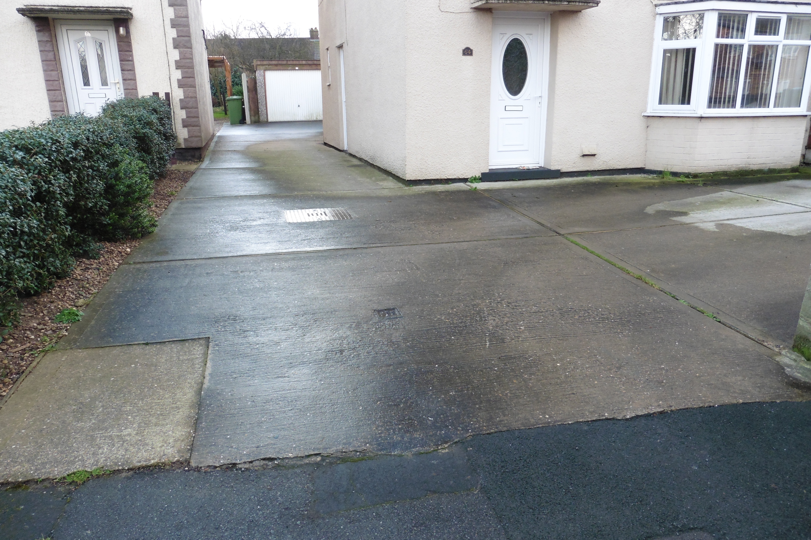 Patio - Driveway Cleaning - Concrete