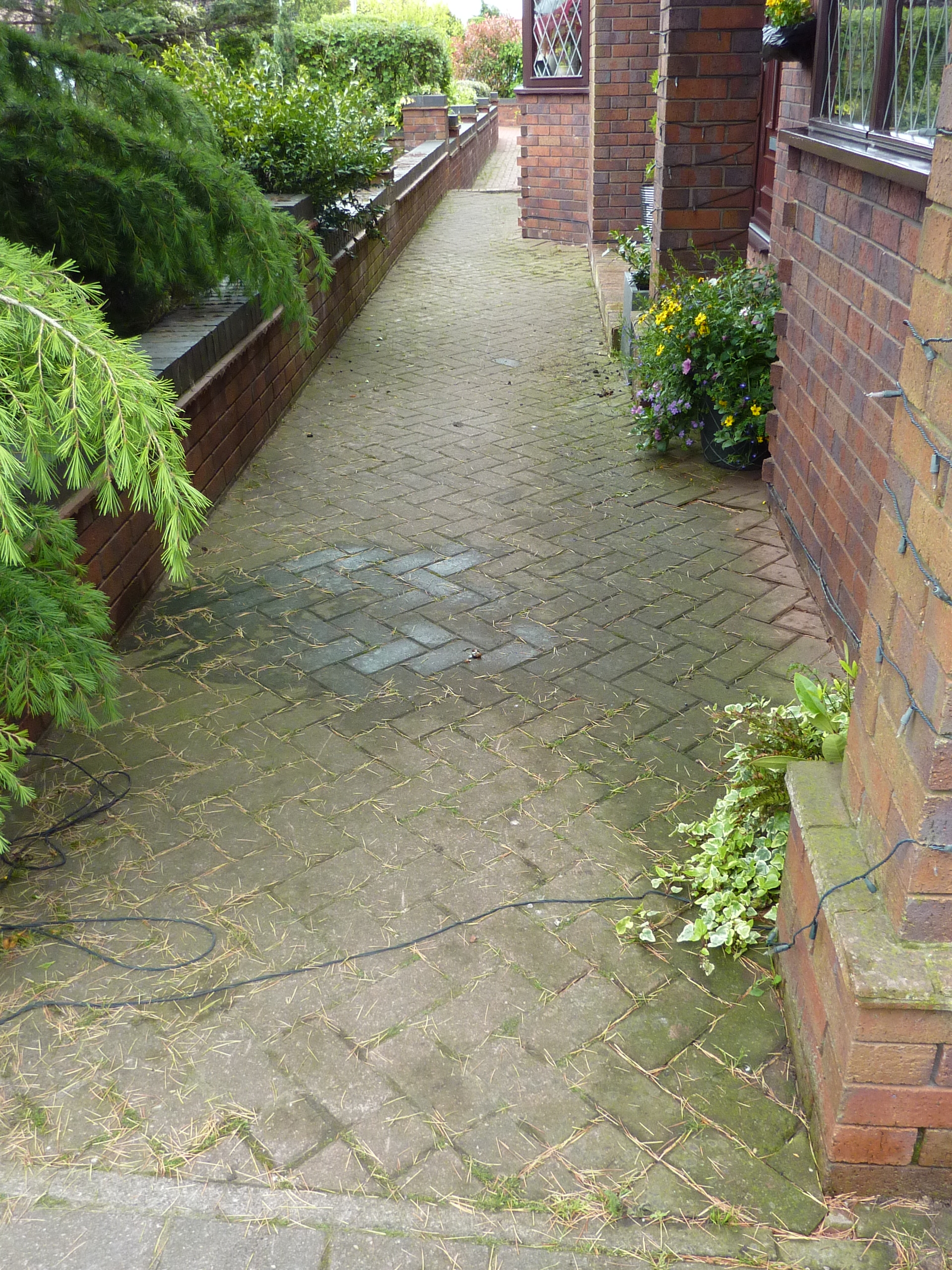 block paving cleaned scunthorpe