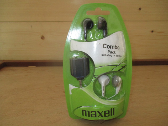 Maxwell - 2 pairs of earphones with splitter