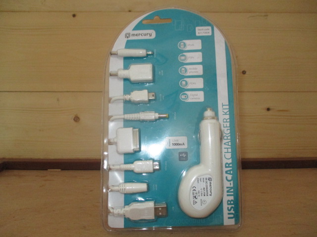 Mercury - Universal USB car charging kit 8 in 1 adapters