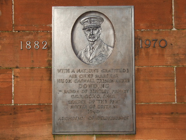 The plaque commemorating Hugh Dowding