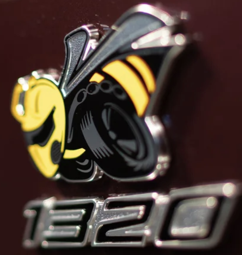 WHAT DOES THE BEE BADGE MEAN ON DODGE CHARGERS AND CHALLENGERS?